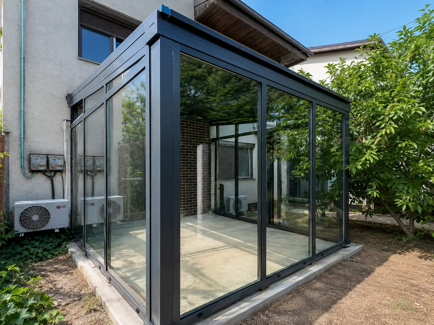 Structură din aluminiu cu panouri fixe din sticlă pentru Winter Garden