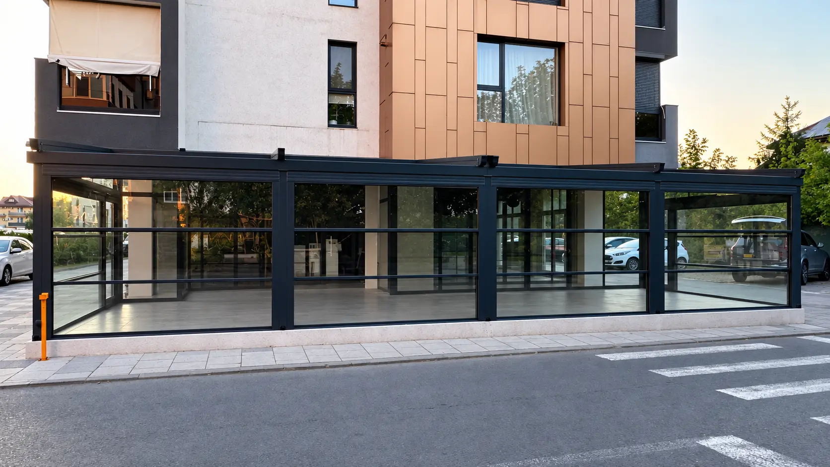 Două pergole retractabile și sisteme ghilotină pentru restaurant în București